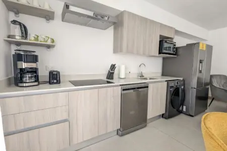 07f77399 781f 48a7 aef9 16af16a5a012