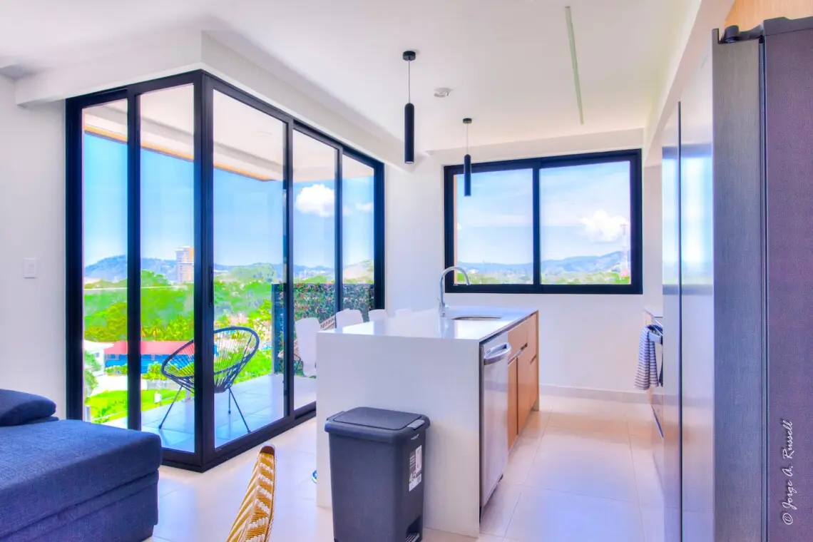 661c5211 74b6 4d0b 8538 3f8a30ad7388