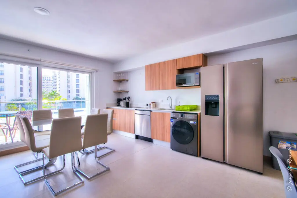 98a3e12a 7816 4134 96db da82f2b7ee9f