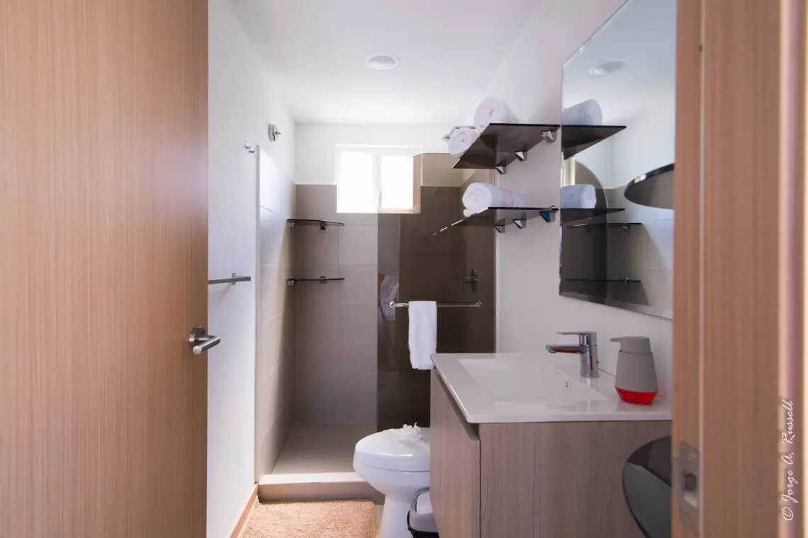 a01b011c 3eae 4f94 a8fb ca7eddf84209