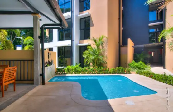 a384099f ea7d 4661 b776 8b5a9d96c32a