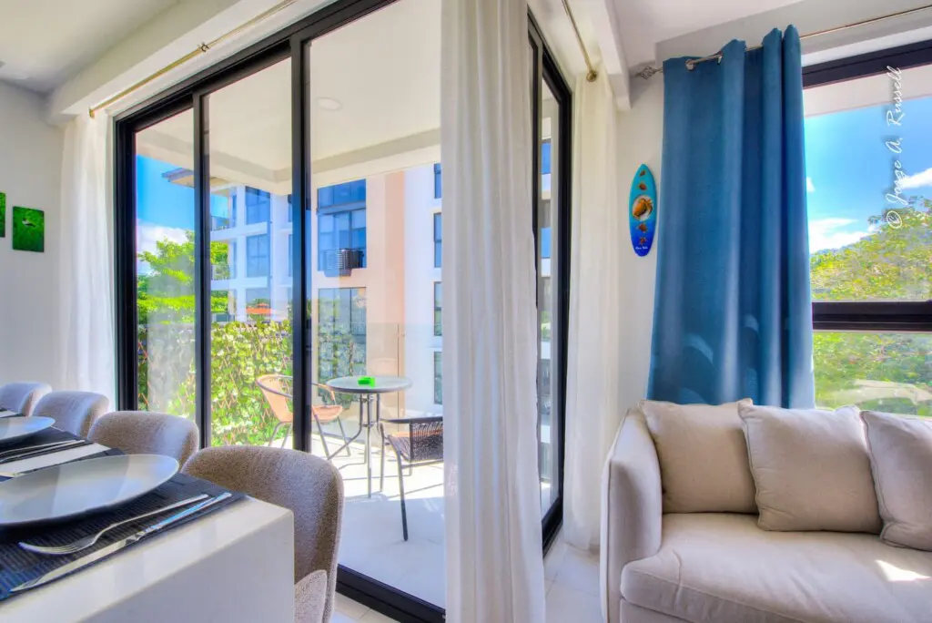 bc99f890 e3cc 47bd b0f5 e1e8e9273c31