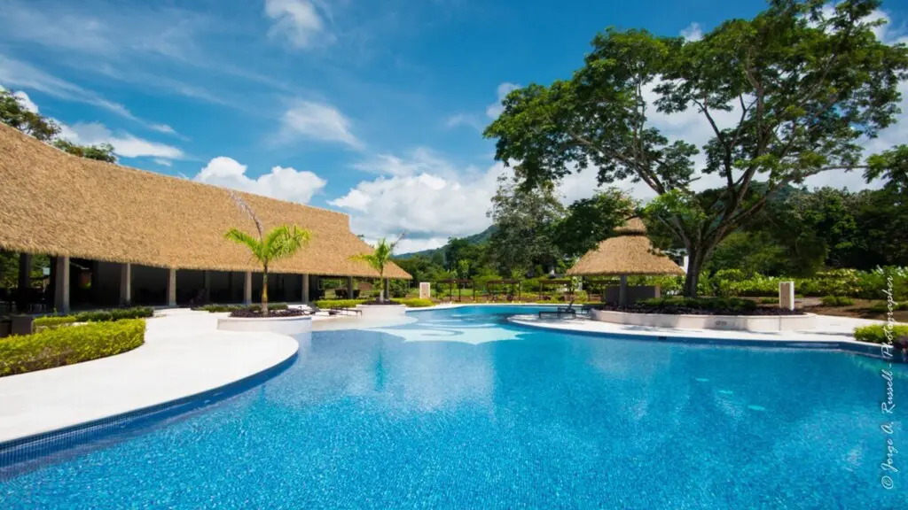 c3c7415c cd70 484b b7b2 e332e4ec24ec