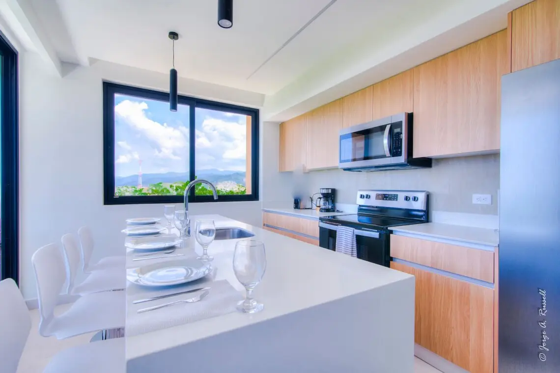 f11337ac a195 432c 91c9 2b1f72acc7e8