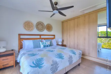 f1c710cf 5212 4311 9509 e090c31a0548